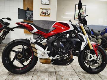 MV-AGUSTA BRUTALE 800