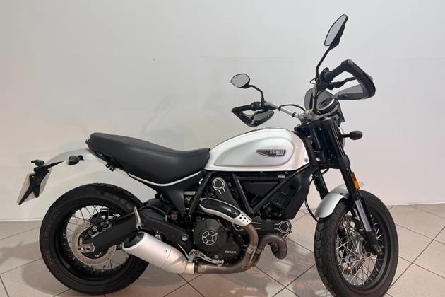 DUCATI SCRAMBLER 800