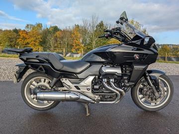 HONDA CTX1300