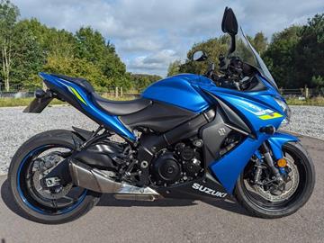 SUZUKI GSX-S1000F