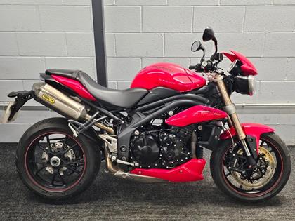 TRIUMPH SPEED TRIPLE 1050