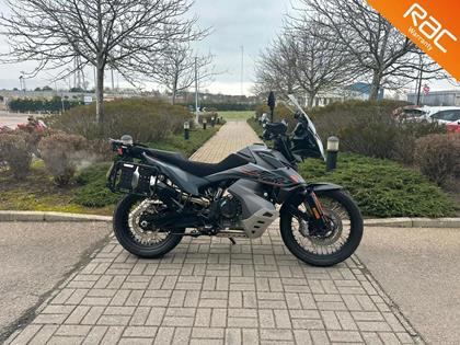 KTM 890 ADVENTURE