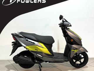 SUZUKI AVENIS 125 