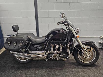 TRIUMPH ROCKET III CLASSIC