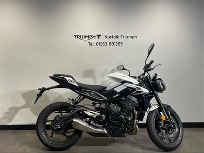 TRIUMPH STREET TRIPLE R