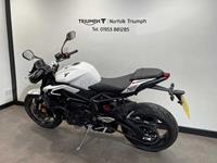 TRIUMPH STREET TRIPLE R