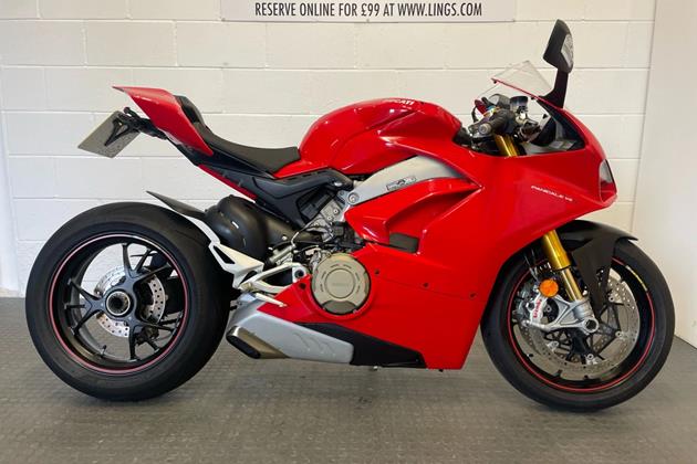 DUCATI PANIGALE V4S