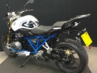 BMW R1200R