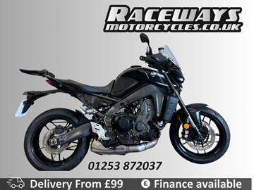 YAMAHA MT-09