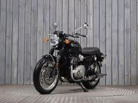 TRIUMPH BONNEVILLE T120