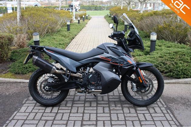 KTM 890 ADVENTURE