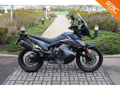 KTM 890 ADVENTURE