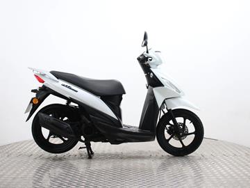 SUZUKI AH110 ADDRESS