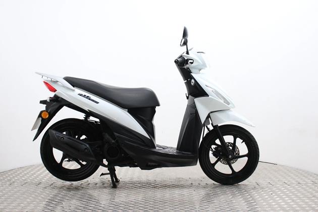 SUZUKI AH110 ADDRESS