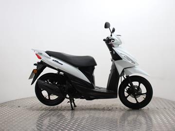 SUZUKI AH110 ADDRESS