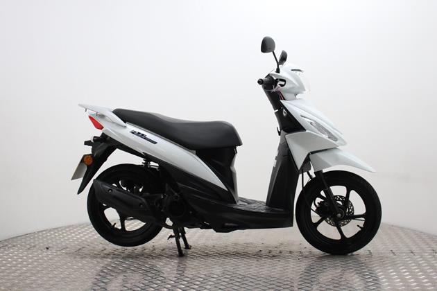 SUZUKI AH110 ADDRESS