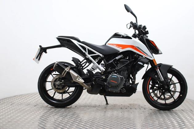 KTM 390 DUKE