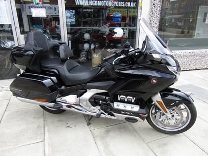 HONDA GL1800 GOLDWING