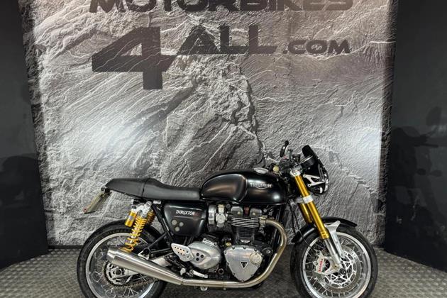 TRIUMPH THRUXTON 1200 R