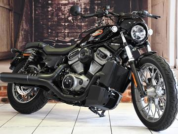 HARLEY-DAVIDSON NIGHTSTER 975