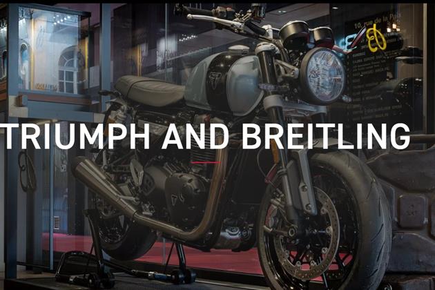 TRIUMPH SPEED TWIN 1200