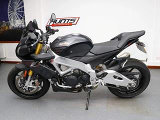 APRILIA TUONO V4 