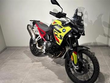 BMW F900GS