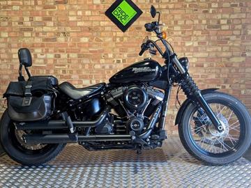 HARLEY-DAVIDSON STREET BOB