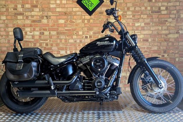 HARLEY-DAVIDSON STREET BOB