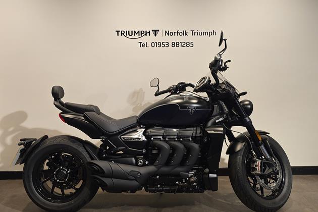 TRIUMPH ROCKET III GT