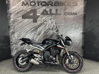 TRIUMPH STREET TRIPLE 765 RS 