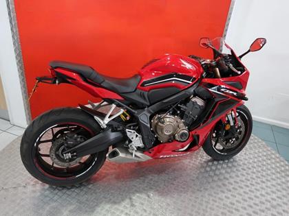 HONDA CBR650R