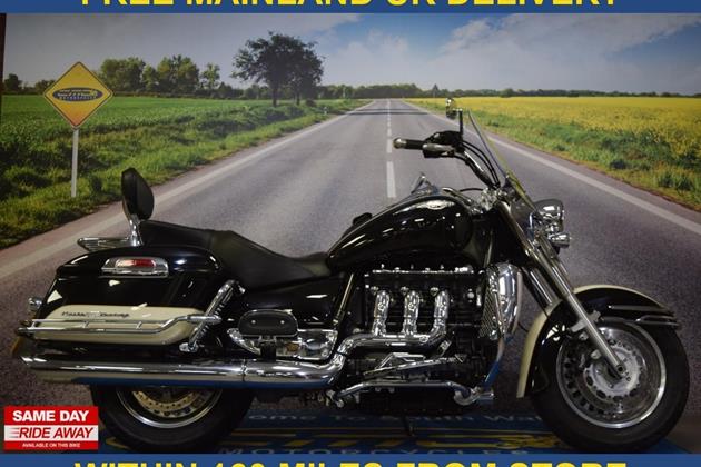 TRIUMPH ROCKET III CLASSIC