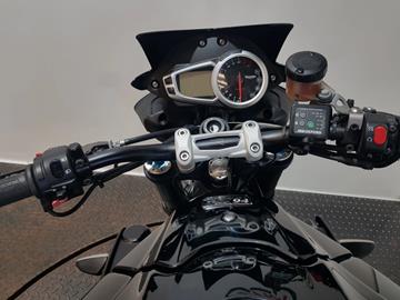 TRIUMPH SPEED TRIPLE 1050