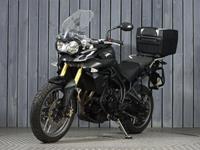 TRIUMPH TIGER 800