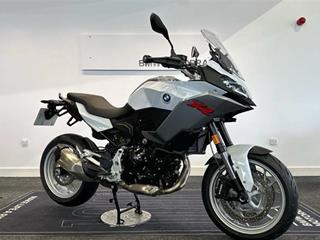 BMW F900XR 