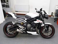 TRIUMPH STREET TRIPLE 765 RS