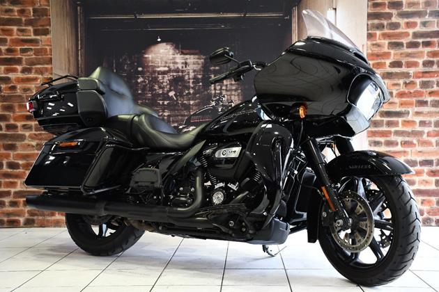 HARLEY-DAVIDSON ROAD GLIDE