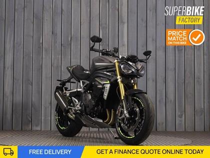 TRIUMPH SPEED TRIPLE 1200 RS