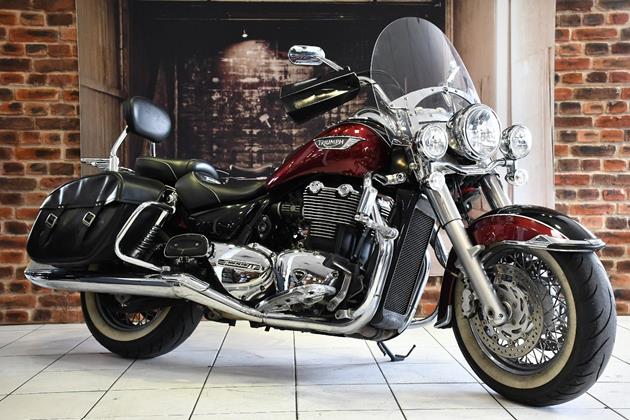 TRIUMPH THUNDERBIRD 1700 LT