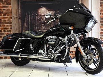 HARLEY-DAVIDSON ROAD GLIDE