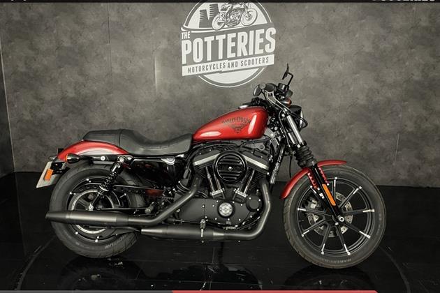 HARLEY-DAVIDSON SPORTSTER 883