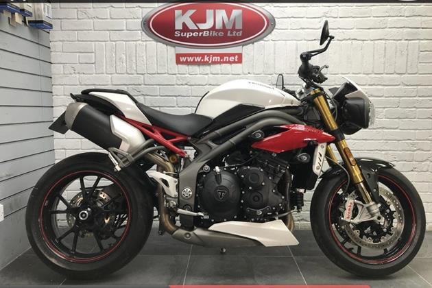 TRIUMPH SPEED TRIPLE 1050 R