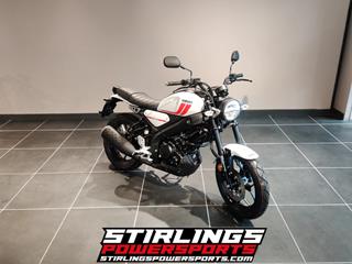 YAMAHA XSR125 