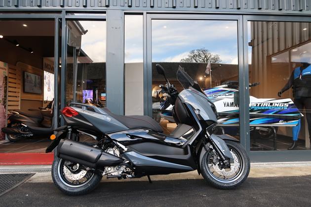 YAMAHA XMAX 300