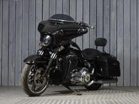 HARLEY-DAVIDSON STREET GLIDE