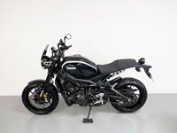 YAMAHA XSR900