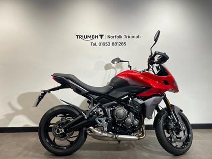 TRIUMPH TIGER 1050