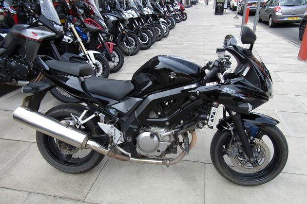 SUZUKI SV650S