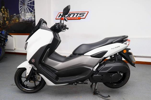 YAMAHA NMAX 125